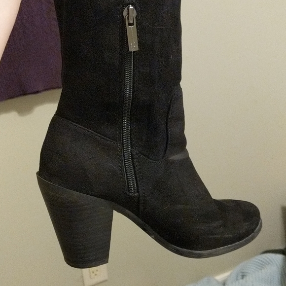 Over-the-knee faux suede boots - Picture 3 of 3